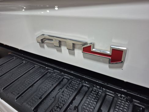 Certified 2025 GMC Sierra 1500 AT4 AWD/4WD image 32