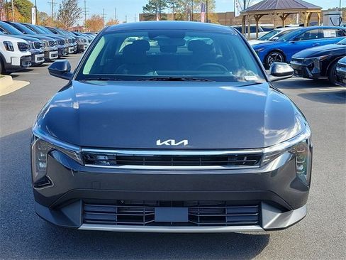 New 2025 Kia K4 EX image 2