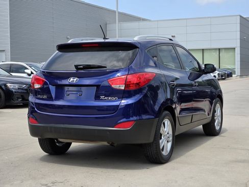 Used 2012 Hyundai Tucson GLS FWD image 8