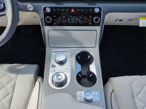 New 2025 Genesis GV80 3.5T Prestige image 16