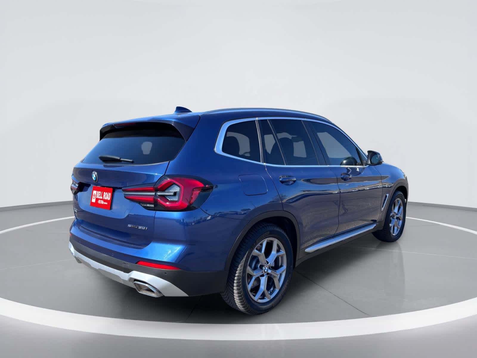 Used 2024 BMW X3 sDrive30i w/ Convenience Package RWD image 9