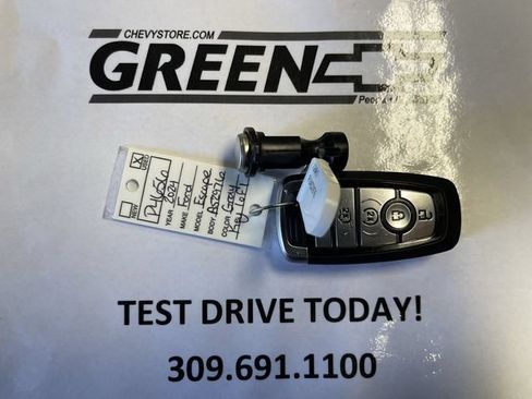 Used 2024 Ford Escape Platinum AWD/4WD image 24