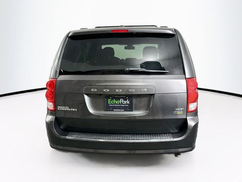 Used 2019 Dodge Grand Caravan GT FWD image 7
