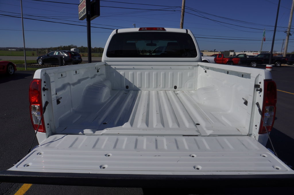 Used 2013 Nissan Frontier S RWD image 24