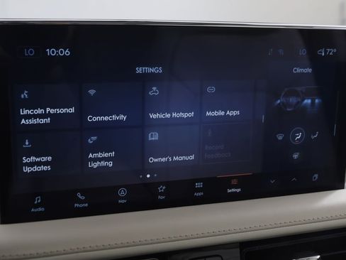 Used 2023 Lincoln Nautilus Black Label AWD/4WD image 34