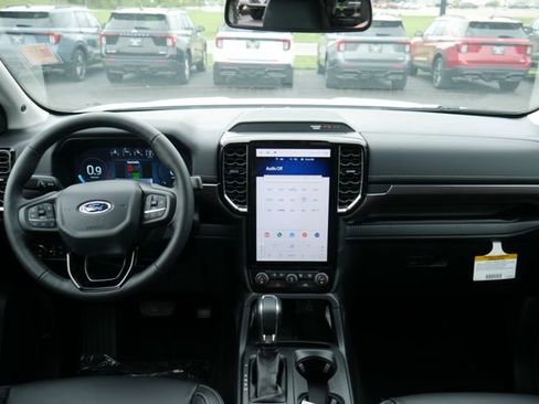 New 2025 Ford Ranger Lariat w/ Chrome Accent Package AWD/4WD image 6