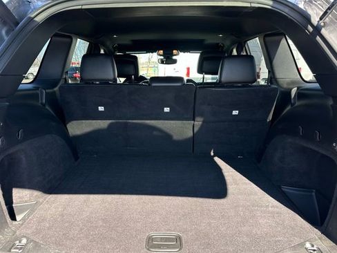 Used 2021 Jeep Grand Cherokee Limited image 10