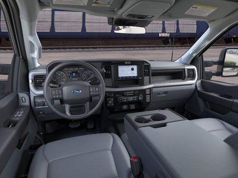 New 2026 Ford F350 XL w/ 360-Degree Camera Package AWD/4WD image 9