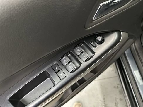 Used 2019 Chevrolet Colorado ZR2 AWD/4WD image 18