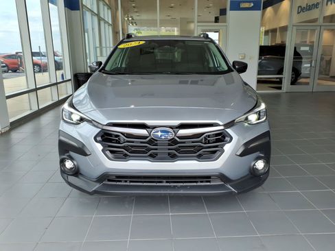 Used 2024 Subaru Crosstrek 2.5i Limited w/ Crosstrek Mirror Package AWD/4WD image 2