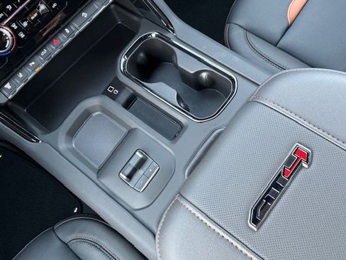 New 2026 GMC Sierra 2500 AT4 w/ AT4 Preferred Package image 25