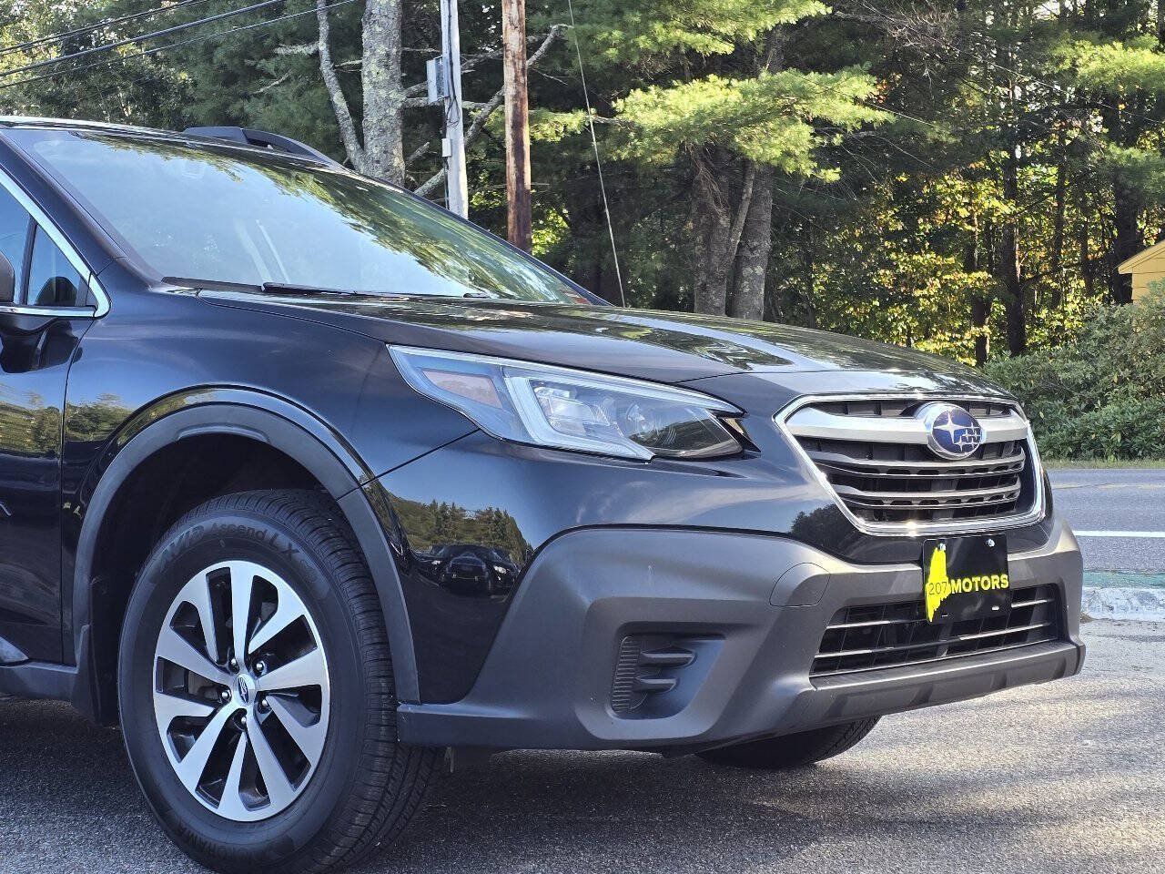 Used 2020 Subaru Outback AWD/4WD image 10