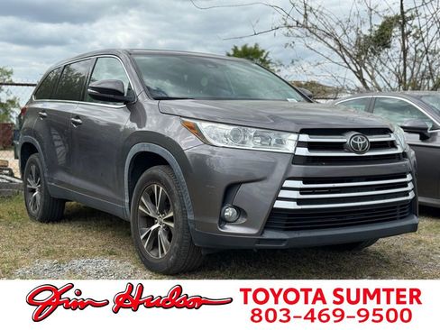 Used 2019 Toyota Highlander Plus image 1