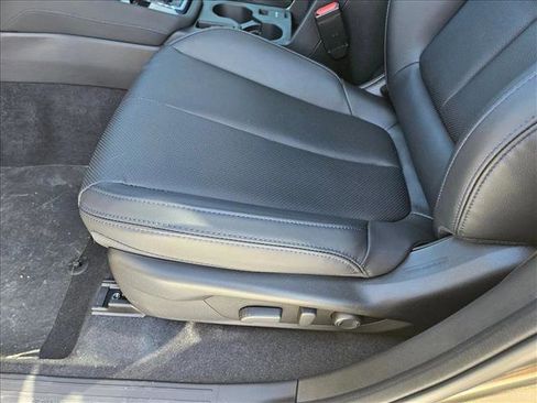 New 2025 Subaru Forester Limited image 4