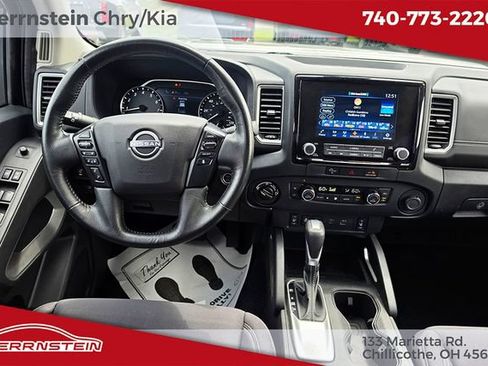 Used 2023 Nissan Frontier SV w/ SV Convenience Package AWD/4WD image 6