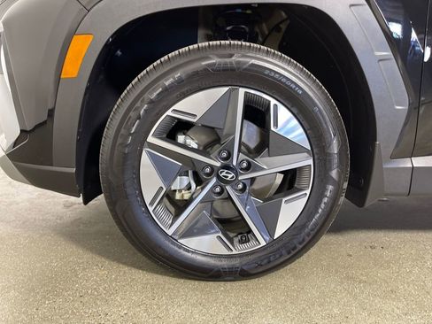 Certified 2025 Hyundai Tucson SEL image 11