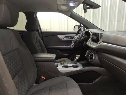 Used 2020 Chevrolet Blazer LT FWD image 21