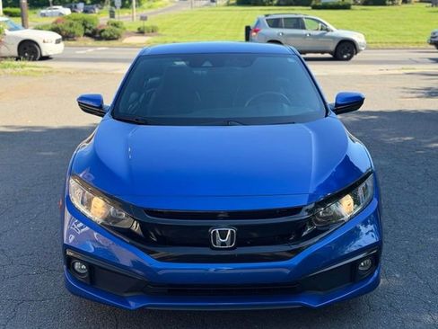 Used 2019 Honda Civic Sport image 2