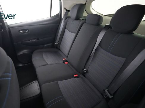 Used 2025 Nissan Leaf S FWD image 24