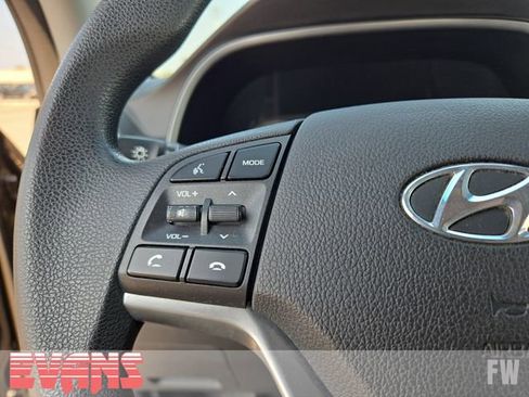 Used 2019 Hyundai Tucson SE image 14