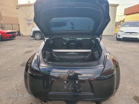 Used 2018 Nissan 370Z Coupe image 13