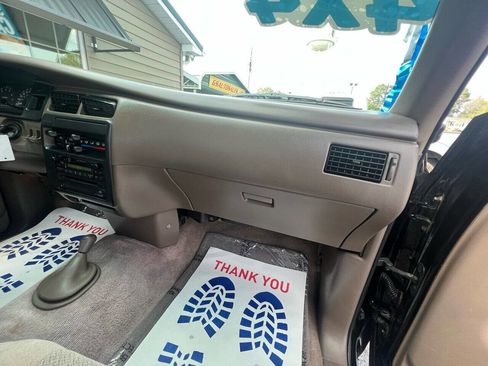Used 1998 Toyota T100 SR5 image 50