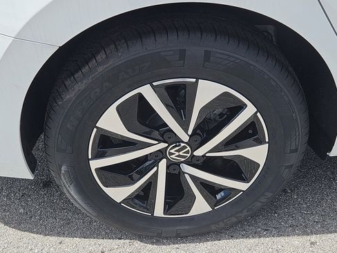 New 2025 Volkswagen Jetta S image 14