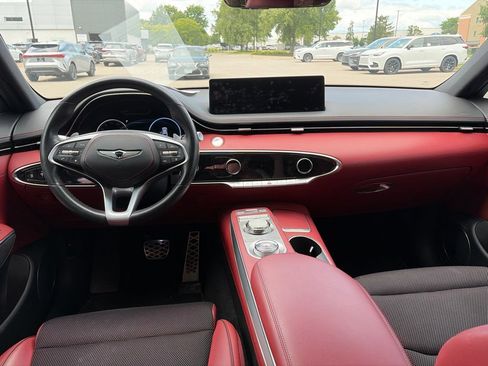 Used 2023 Genesis GV70 2.5T w/ Sport Prestige Package AWD/4WD image 7