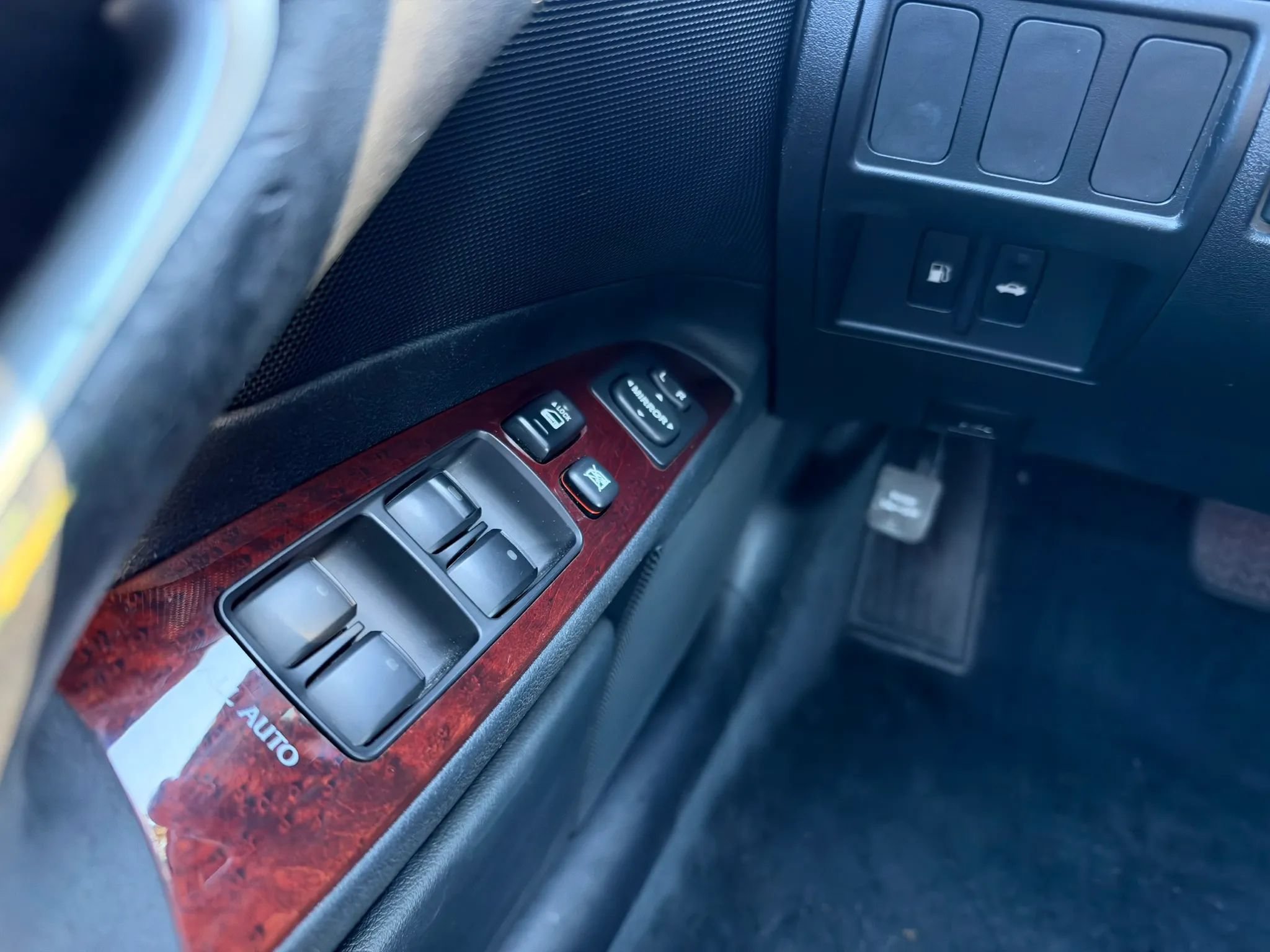 Used 2007 Lexus IS 350 RWD image 20