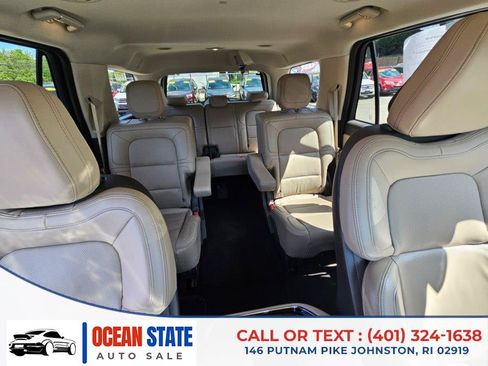 Used 2022 Lincoln Navigator 4WD image 14
