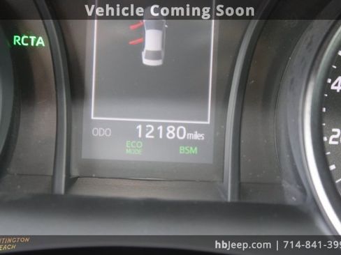 Used 2023 Toyota Camry SE image 21