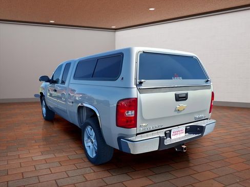 Used 2008 Chevrolet Silverado 1500 LT w/ Texas Edition image 6