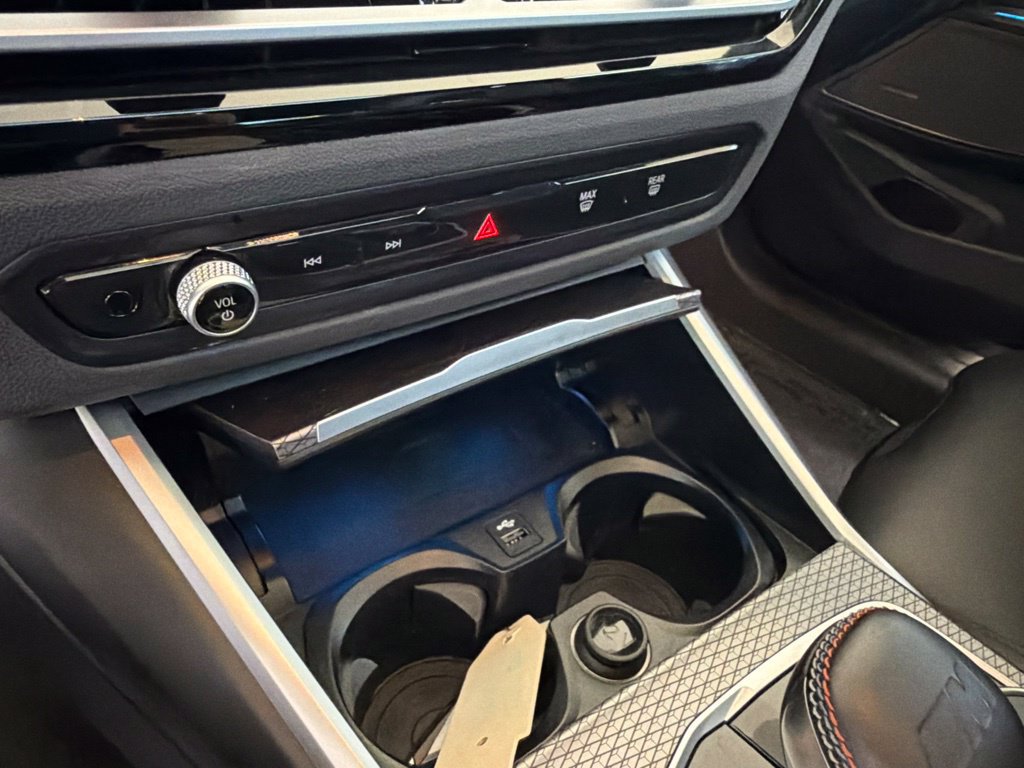 Used 2024 BMW M3 Competition RWD image 51