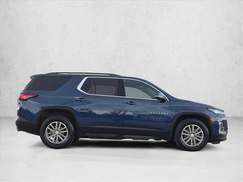 Used 2023 Chevrolet Traverse LT w/ LPO, Floor Liner Package AWD/4WD image 4