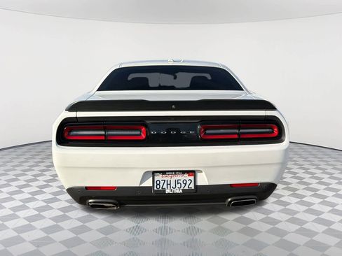 Used 2019 Dodge Challenger SXT w/ Plus Package image 6