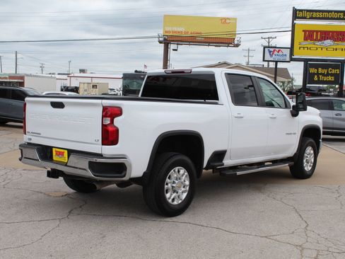 Used 2023 Chevrolet Silverado 2500 LT w/ Convenience Package image 5
