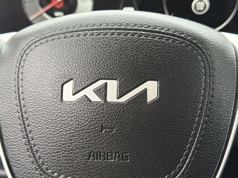 Used 2024 Kia Telluride SX Prestige image 26