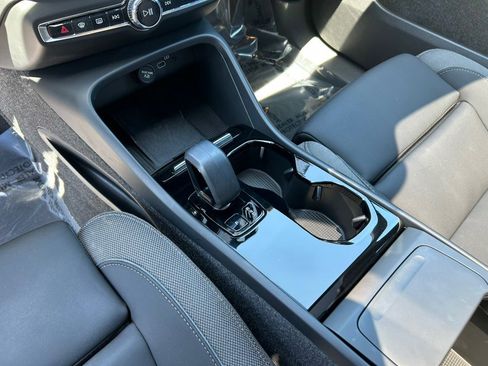 Used 2023 Volvo C40 P8 Recharge Plus w/ Climate Package AWD/4WD image 23