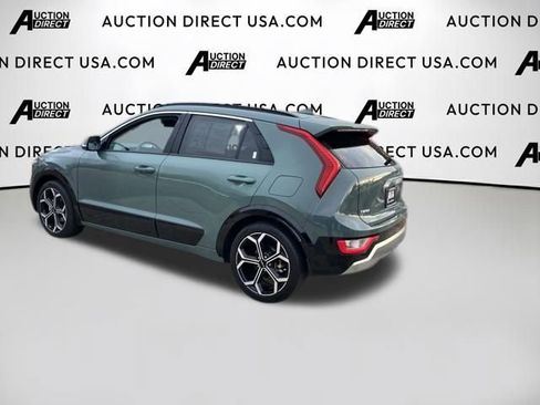 Used 2023 Kia Niro EX Touring image 20