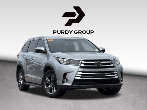 Used 2019 Toyota Highlander Limited Platinum AWD/4WD image 1