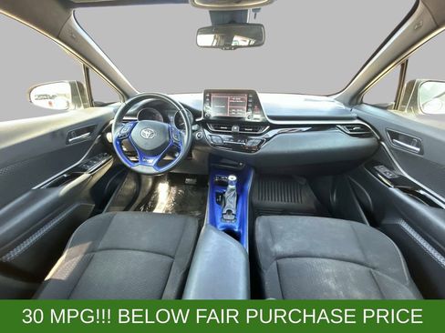 Used 2019 Toyota C-HR XLE FWD image 14
