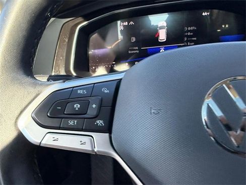 Used 2024 Volkswagen Jetta SE image 11