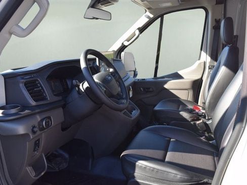 New 2026 Ford Transit 250 148 Medium Roof image 6