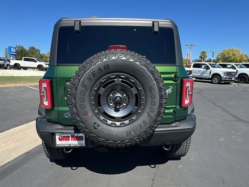 New 2025 Ford Bronco Badlands image 5