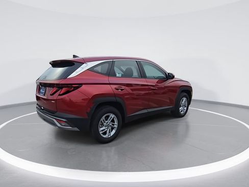 Used 2026 Hyundai Tucson SE AWD/4WD image 8