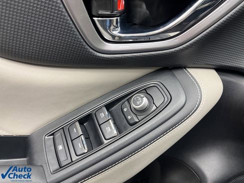 Used 2024 Subaru Forester Limited image 29