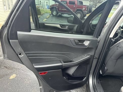 Used 2022 Ford Escape SE w/ Convenience Package AWD/4WD image 29