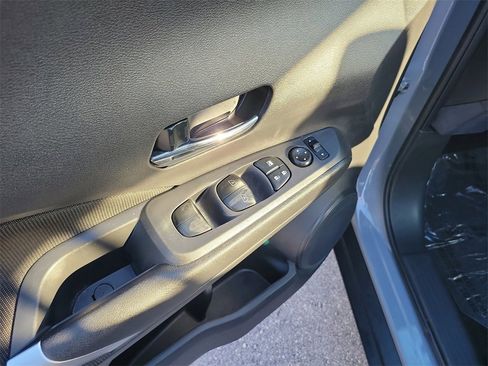 Certified 2022 Nissan Kicks SV image 16