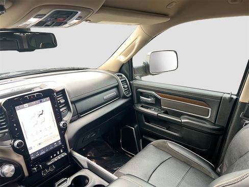 Used 2022 RAM 2500 Laramie image 23