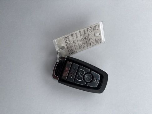 Used 2022 Ford F150 Lariat image 28